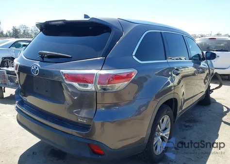 2015 Toyota Highlander Xle V6 from USA, damaged, VIN 5TDKKRFH5FS061581